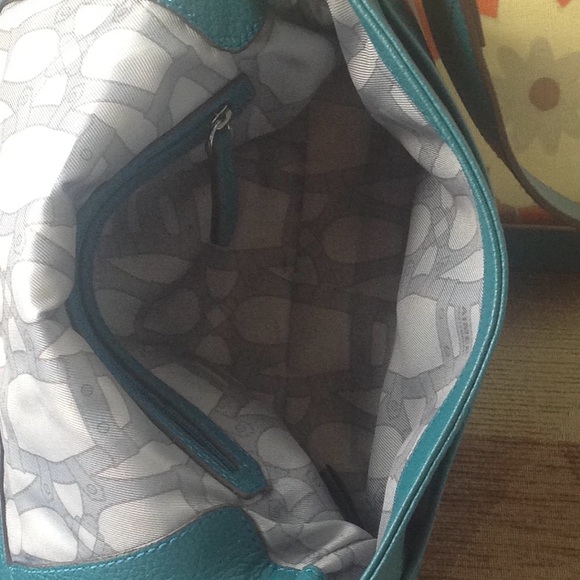 Handbag - Picture 5 of 8